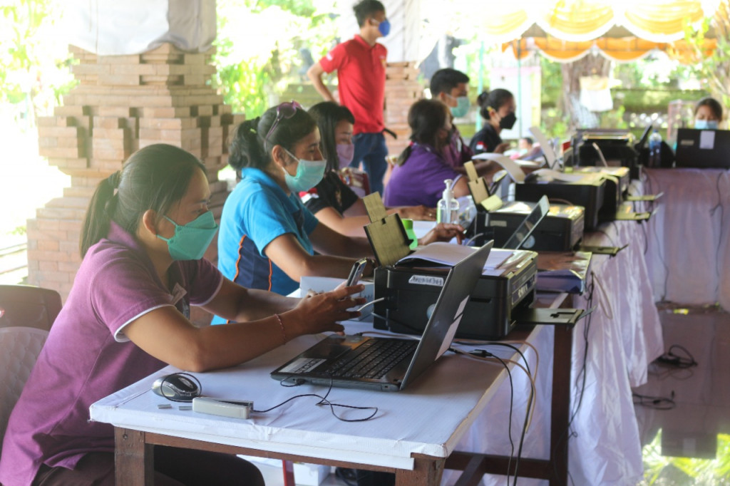 Ciptakan Greenzone, Melalui Vaksinasi Booster di Desa Dalung